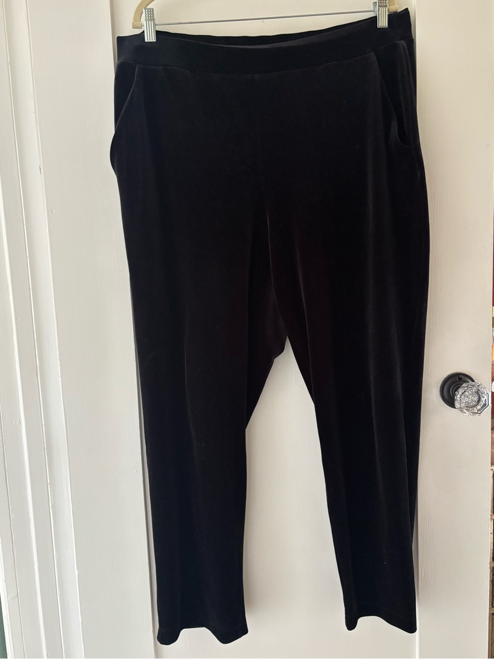 LOFT Black Velvet Women's Pull-On Pants—Sz XL